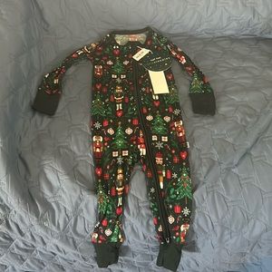 Little Sleepies Christmas zippie Sz 12-18 months